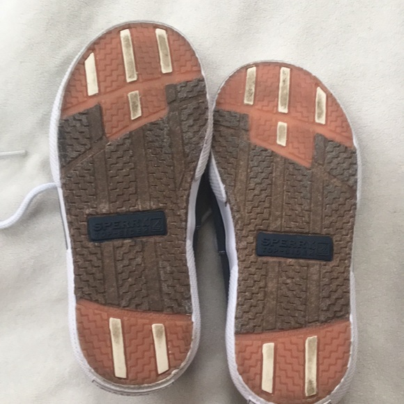 Toddler Sperry topsides boat shoes - Picture 4 of 4